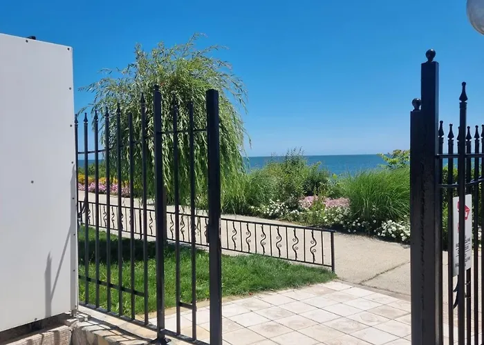 Апартаменты Prestige Apartment, *