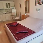 Prestige Spacious Apartamento